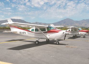 Quitan al crimen organizado desde aviones hasta vajillas