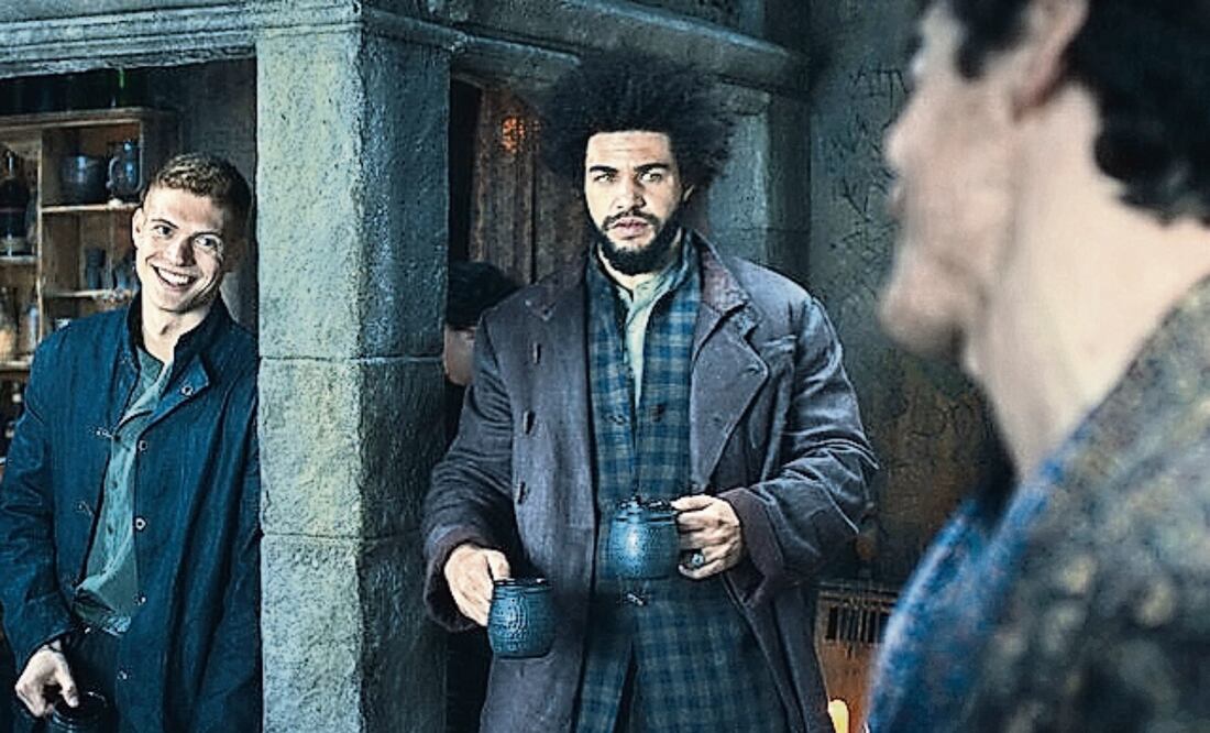 El actor holandés Josha Stradowski interpreta a Rand. Foto: Prime Video