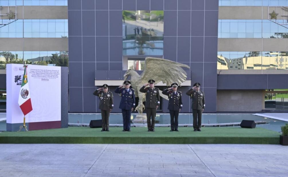 Nombran a Miguel Eduardo Hernández Velázquez inspector y contralor del Ejército, Fuerza Aérea y Guardia Nacional (02/01/2026). Foto: Especial