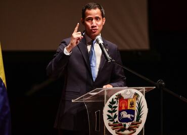 Guaidó designa cinco comisionados presidenciales, entre ellos, Leopoldo López