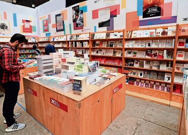 Visit Mexico City’s International Book Fair at Zócalo