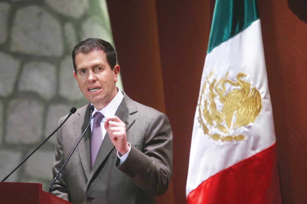 Alfredo Castillo plantea cambios al interior de las federaciones y reestructurar la Ley General de Cultura Física Deporte para que el Estado administre el deporte (ARCHIVO. EL UNIVERSAL)