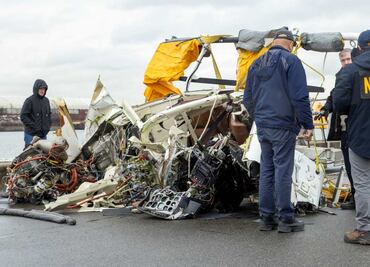 Helicóptero que se estrelló en río Hudson, NY, no tenía registros de video ni de audio; familia española murió en el accidente