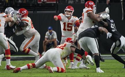 Chiefs de Kansas City retoman el liderato de la AFC tras aplastar a los Raiders