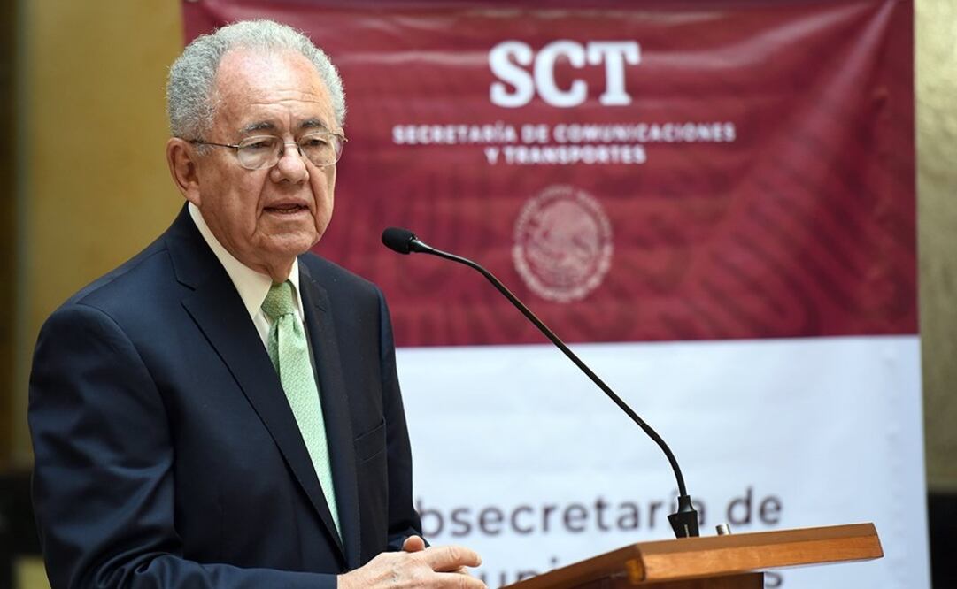 El titular de la SCT, Javier Jiménez Espriú. Foto: Especial 