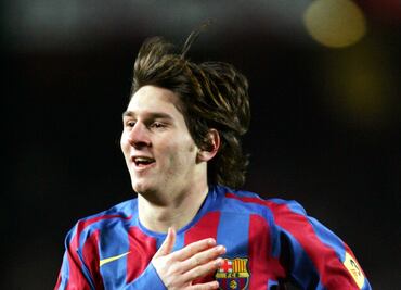 14 años del debut de Lionel Messi con el Barcelona