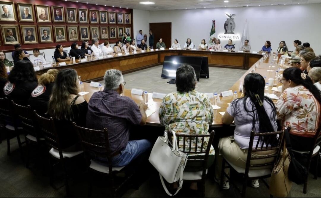 Reunión que sostuvo la gobernadora interina, Graciela Domínguez Nava. Foto: Gobierno de Sinaloa