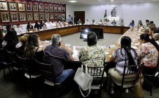 Gobernadora interina de Sinaloa se reúne con buscadoras de Sinaloa; acuerdan reforzar seguridad y avanzar en identificación humana