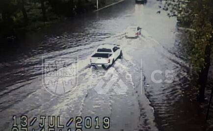 Percances y encharcamientos por lluvia generaliza en CDMX