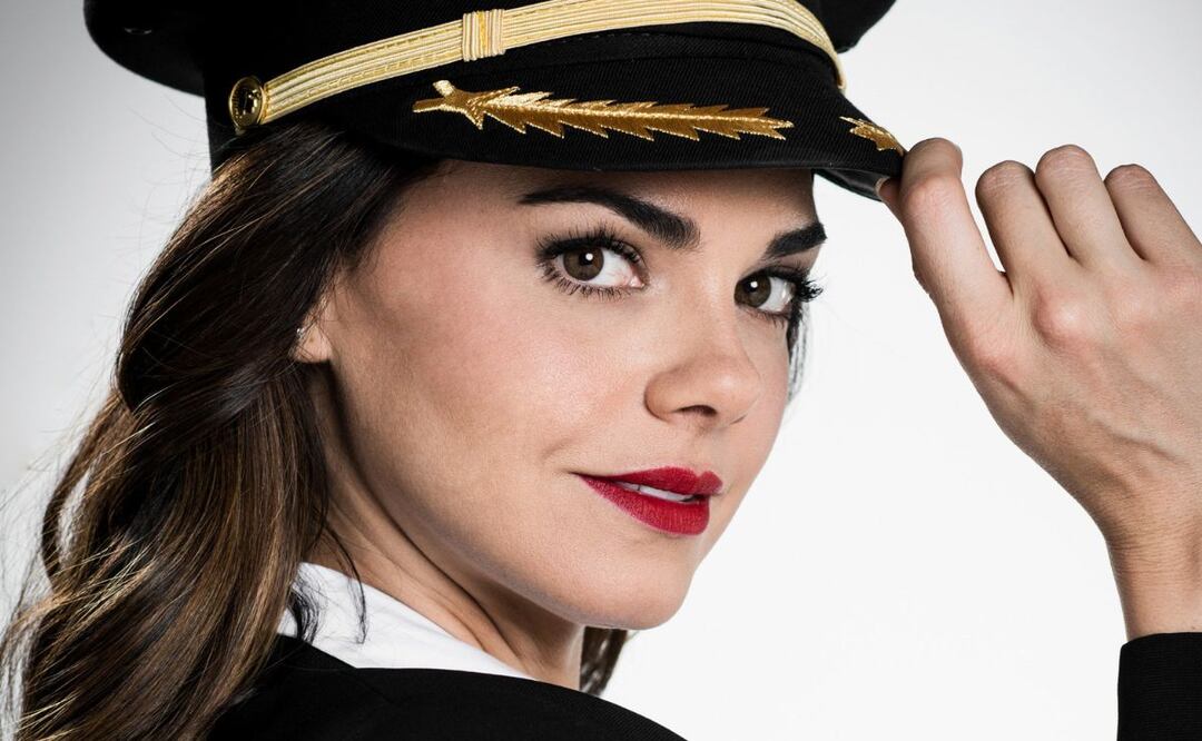 Livia Brito en "La piloto". Foto: Twitter @mottaalrojo