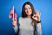 Visa americana/iStock/ AaronAmat