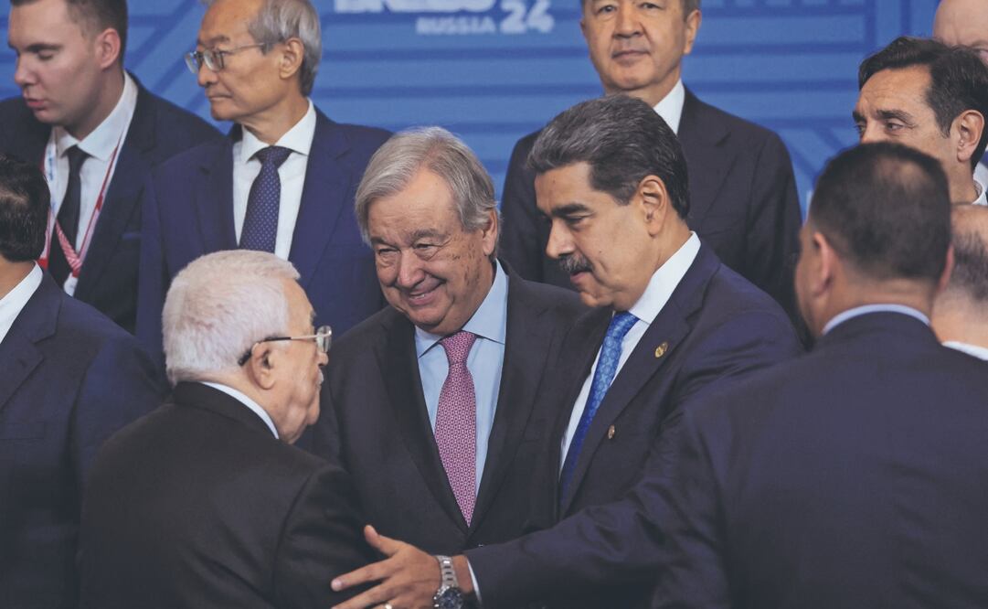 El secretario general de la ONU, António Guterres, y a la derecha, el presidente venezolano, Nicolás Maduro. Foto: de MAXIM SHIPENKOV. AFP