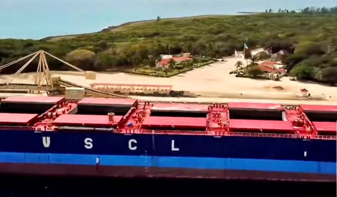 "Las acciones de México hacia Vulcan y el deterioro del Estado de derecho serán una parte de la revisión de 2026 del Tratado Comercial entre Estados Unidos, México y Canadá (T-MEC)", dijeron congresistas de EU. Foto: captura