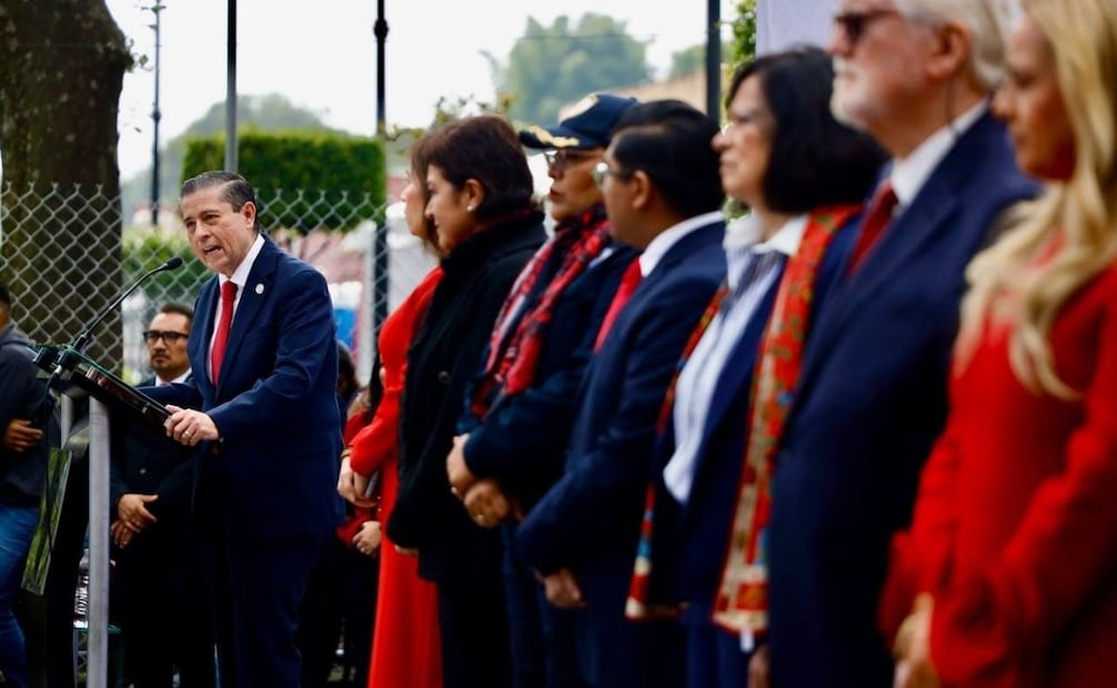 El alcalde de Coyoacán, Giovani Gutiérrez, encabezó la ceremonia con motivo del 216 aniversario de la Independencia de México. 15/09/2026. | Foto: Especial.