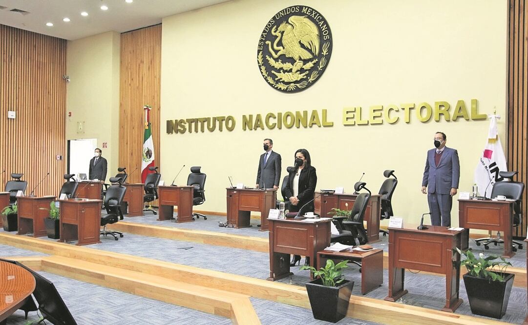 El Consejo General del INE aprobó ayer hacer la solicitud de recursos a la Secretaría de Hacienda. Foto: ESPECIAL