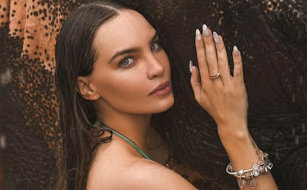 Belinda presume el nail art más cute con personajes de Disney