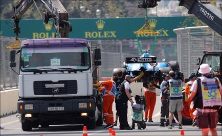 Alcantarilla daña un Williams en el GP de Azerbaiyán