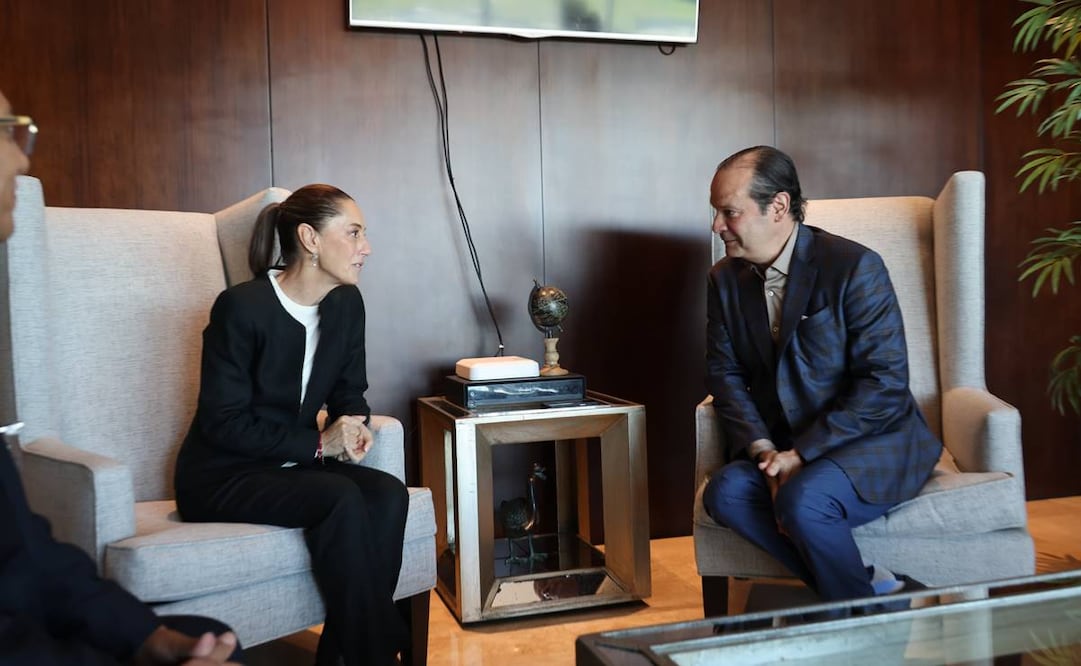 La presidenta Claudia Sheinbaum Pardo sostuvo este domingo 17 de noviembre del 2024 una reunión con el canciller de Panamá, Javier Martínez-Acha Vásquez. Foto: Presidencia de la República