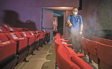 Festejan a medias el aumento de aforo para teatros