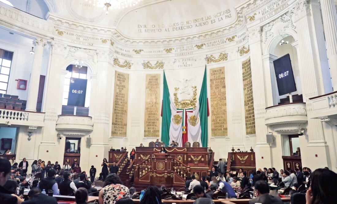 La Asamblea tiene entrampada el nombramiento de cuatro comisionados, entre ellos el presidente del organismo de transparencia local. (ARCHIVO EL UNIVERSAL)