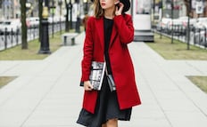 Cómo elegir la talla correcta de un abrigo al comprar en línea