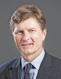 Desfile del Día de Muertos enfrenta a gobiernos