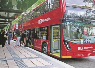 Por mega desfile de Día de Muertos, Metrobús cerrará estaciones