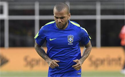 Los Pumas van por Dani Alves