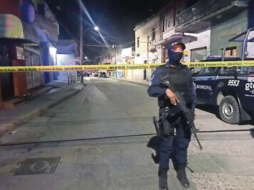 Comando irrumpe en vivienda y mata a seis en Salamanca