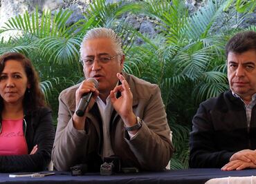 Reaparece rector de la UAEM; analiza buscar la gubernatura