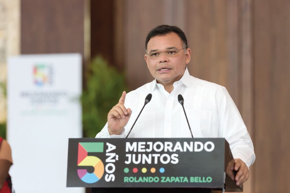 El gobernador Rolando Zapata Bello emitió su mensaje a través de redes sociales y medios de comunicación electrónicos. (CUAUHTÉMOC MORENO. EL UNIVERSAL)