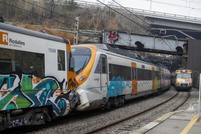 Choque de trenes en Barcelona deja más de 150 heridos