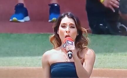 María León se equivoca en el Himno Nacional Mexicano durante el México City Series