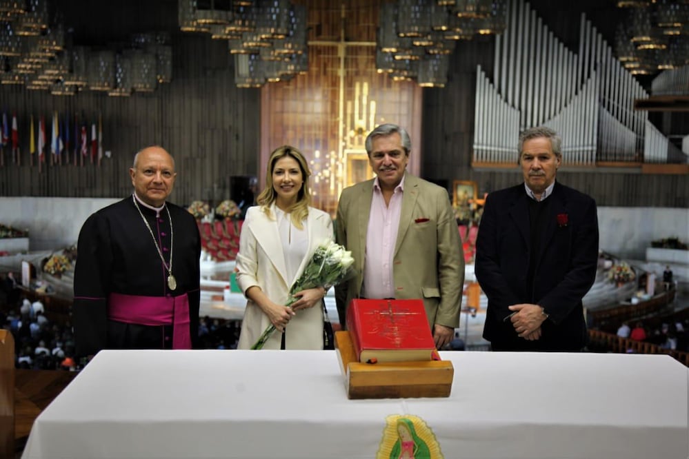 Presidente electo de Argentina visita la Basílica de Guadalupe