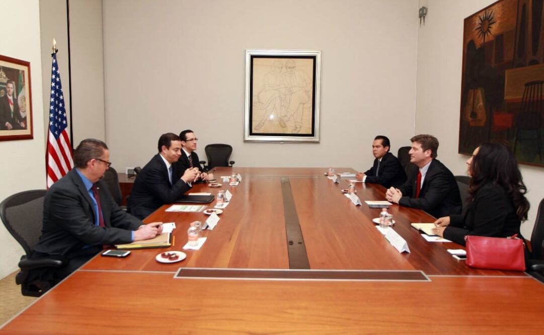 Los alcaldes de Phoenix y Chicago se reunieron con el Subsecretario para América del Norte, Paulo Carreño. /Tomada de @SRE_mx