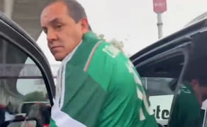 Increpan a Cuauhtémoc Blanco rumbo a partido México vs Inglaterra (05/07/2026). Foto: Captura de pantalla