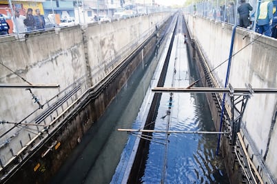 Reabren estaciones anegadas de Línea A, luego de 19 horas
