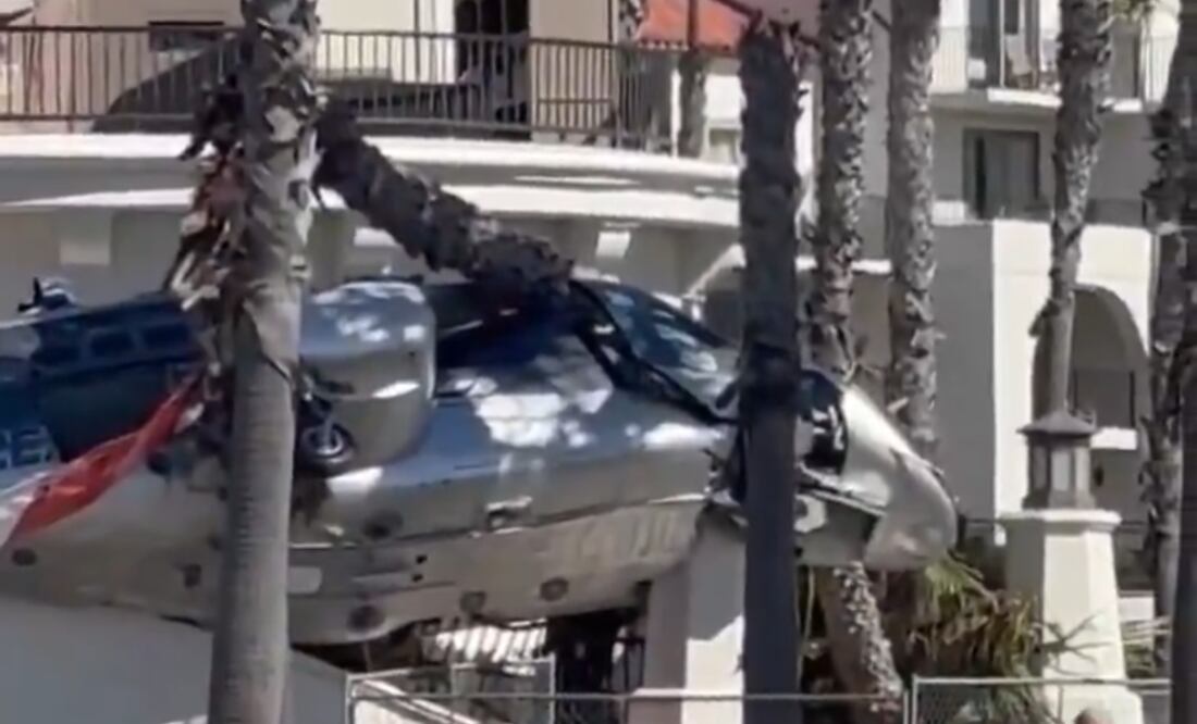 Helicóptero se desploma en California, EU / Captura de pantalla