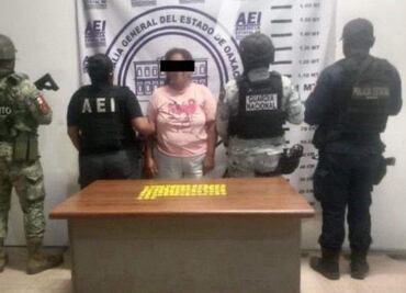 Detiene a expresidenta municipal en Oaxaca por presunta posesión de drogas; su cómplice logra escapar
