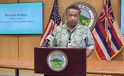 Renuncia jefe de emergencia de Maui, en Hawái, criticado por gestión en incendios