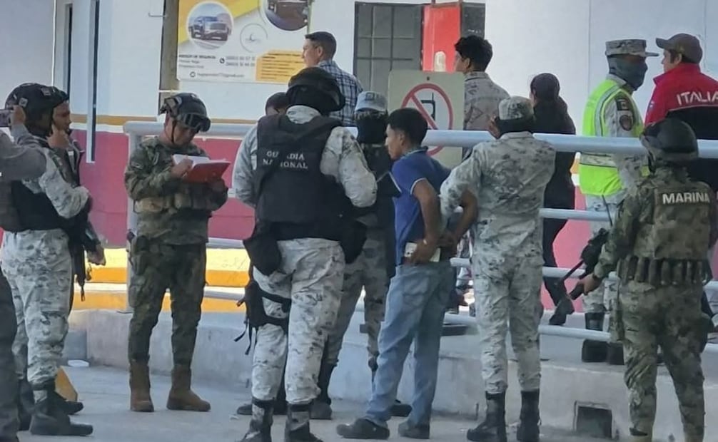 Otra camioneta intenta burlar seguridad de Puente Nuevo de Matamoros (09/03/2025). Foto: Especial