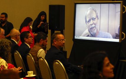 El escritor mozambiqueño Mia Couto es anunciado como el ganador del Premio FIL de Literatura en Lenguas Romances 2024