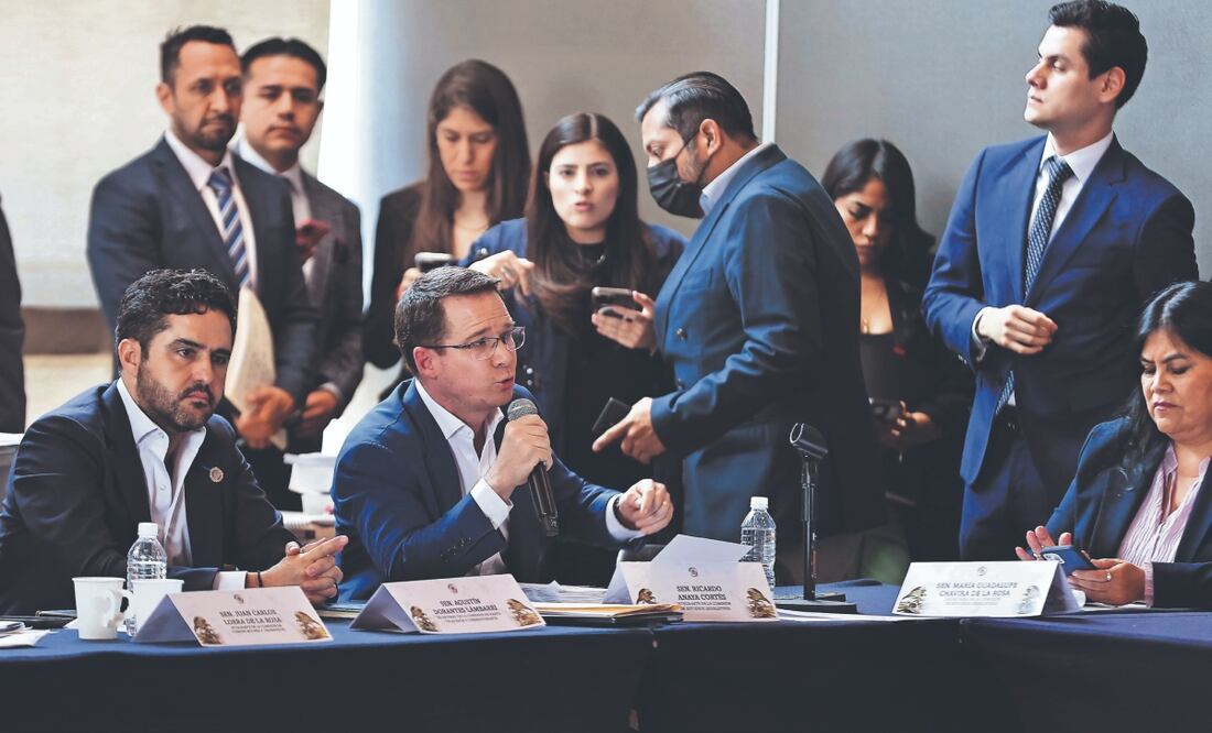 El senador panista Ricardo Anaya consideró grave que la Agencia de Transformación Digital cuente con la facultad para bloquear plataformas. Foto: de Berenice Fregoso. El universal