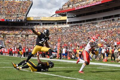 Steelers pierden ante unos poderosos Chiefs