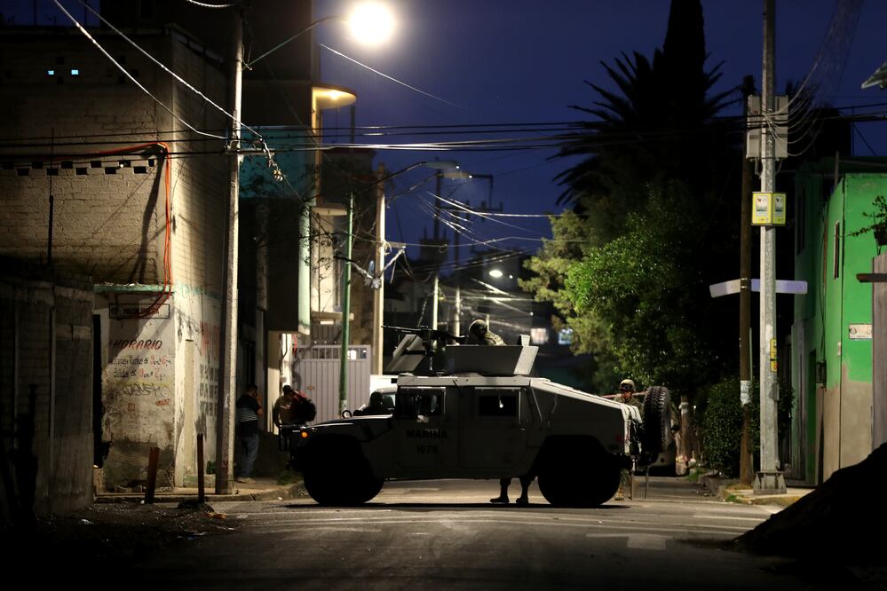Calles de Tláhuac la noche del operativo. Fotografía de Valente Rosas EL UNIVERSAL