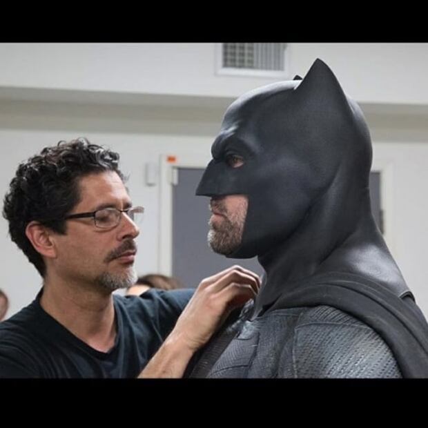 Conoce al mexicano que diseñó los trajes para los astronautas del Crew Dragon