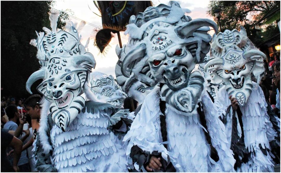 La Mojiganga 2023 es el inicio de la fiesta patronal de la Virgen del Rosario en Zacualpan de Amilpas, Morelos. Fotos: Brenda Martínez/ EL UNIVERSAL