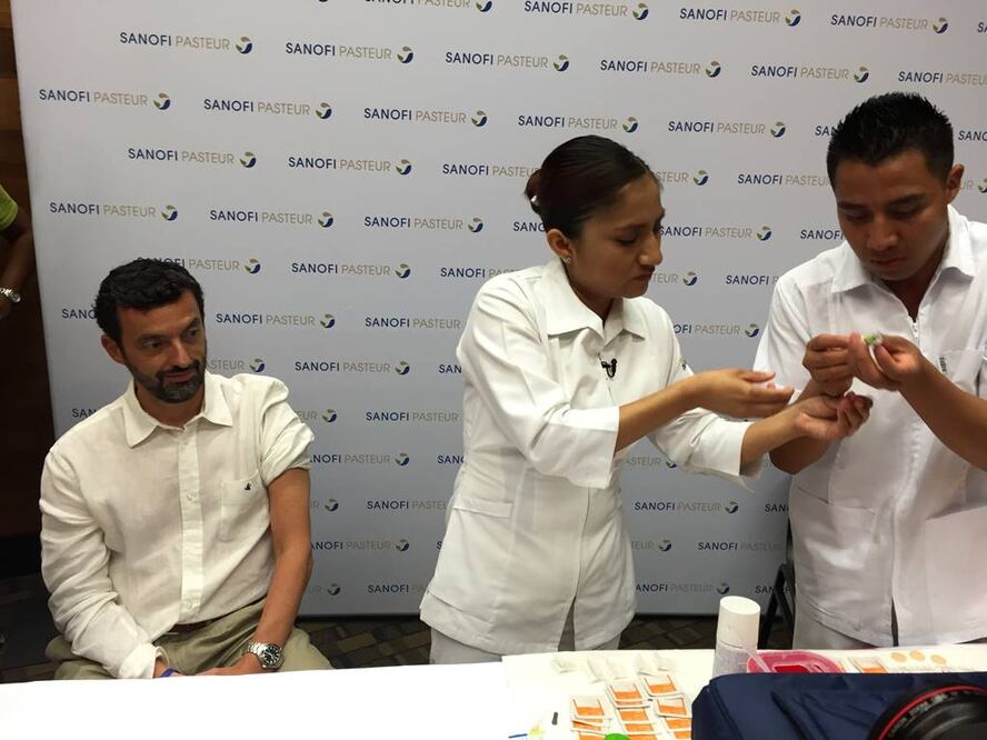 Presentan vacuna contra el dengue en Yucatán