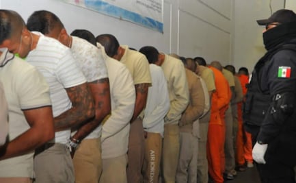 Trasladan a 180 presos mexiquenses de alta peligrosidad a penales de Guanajuato y Morelos