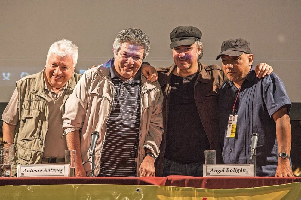 Cristóbal Reinoso “Crist”, Antonio Antunes, Ángel Boligán y Arístides Hernández “Ares”, en el Claustro de Sor Juana (CRISTOPHER ROGEL BLANQUET. EL UNIVERSAL)